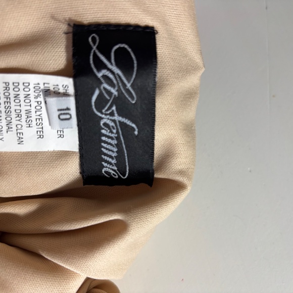 La Femme light gold dress - Picture 6 of 9